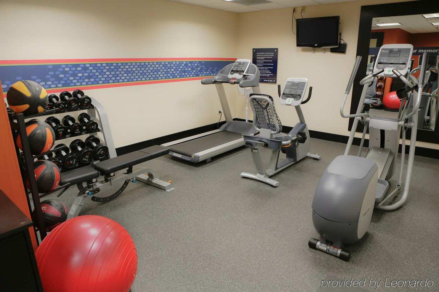 Hampton Inn & Suites Greenfield Ngoại thất bức ảnh